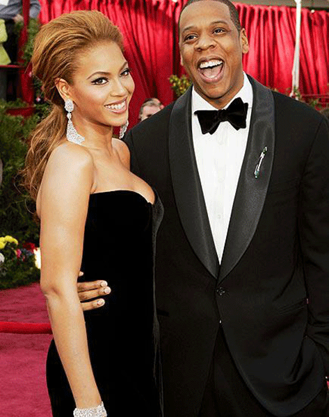 536880_562914443732430_1253536096_n