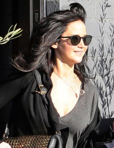 625643_10151287694787944_1315894987_n