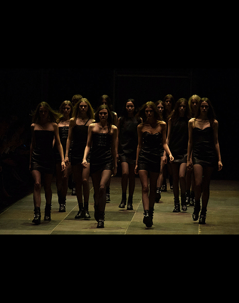 1c249536d483a913_saint_laurent_rf13_2180