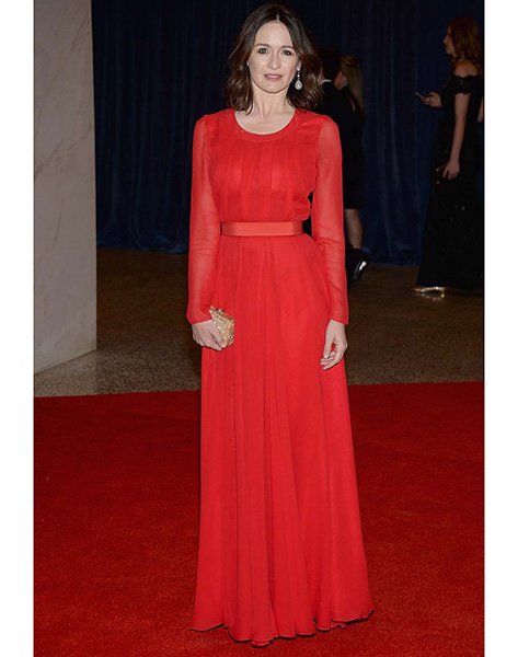 WASHINGTON, DC - APRIL 27: Actress Emily Mortimer attends the White House Correspondents' Association Dinner at the Washington Hilton on April 27, 2013 in Washington, DC.  (Photo by Dimitrios Kambouris/Getty Images)