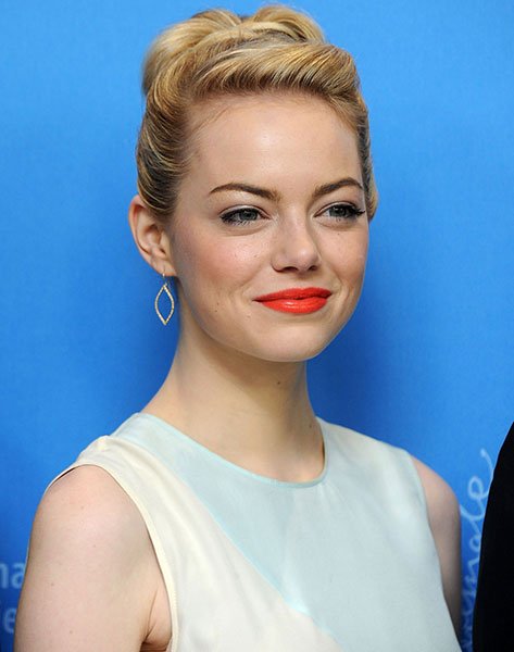 emma-stone-at-the-croods-photocall-at-63rd-berlinale-international-film-festival-1