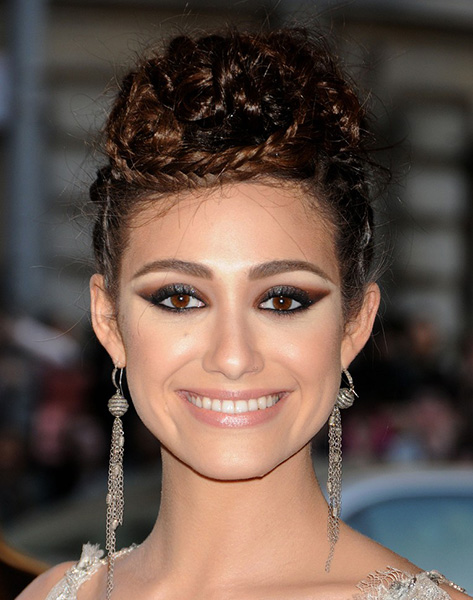 emmy-rossum-met-ball-2013-red-carpet-03