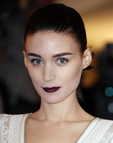 rooney-mara-vogue-7may13-rex_b_592x888