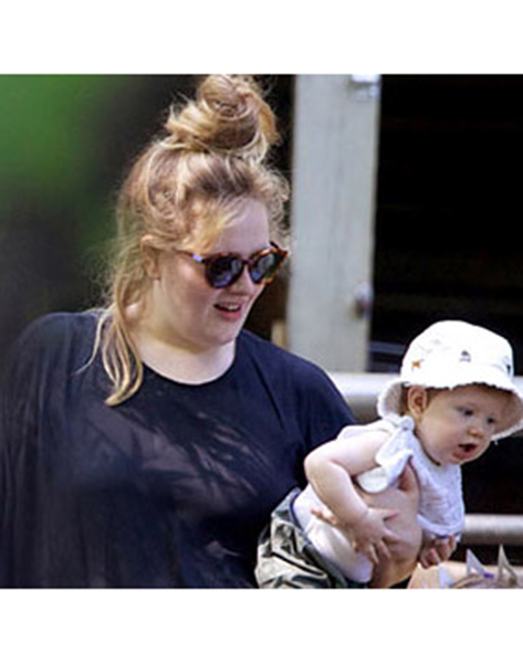 adele-debuts-baby-angelo-in-new-york-citys-central-park