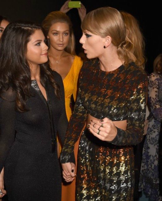 KIZ ARKADAŞLAR, YOKSA YENİ SEVGİLİLERİMİZ Mİ  45