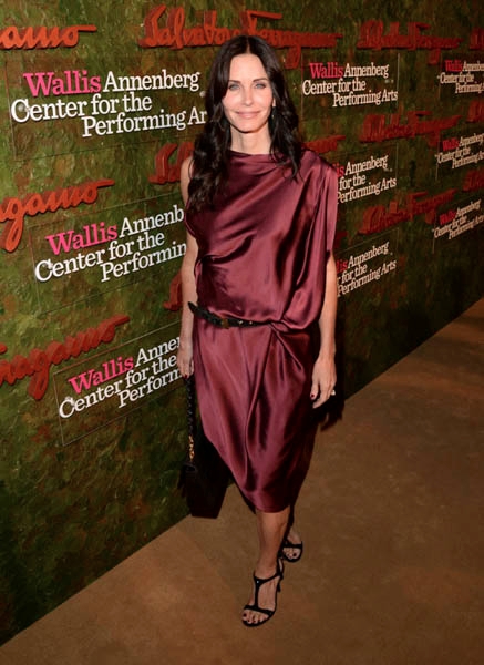 courteney-cox-wallis-annenberg-center-for-the-performing-arts-gala-600x824
