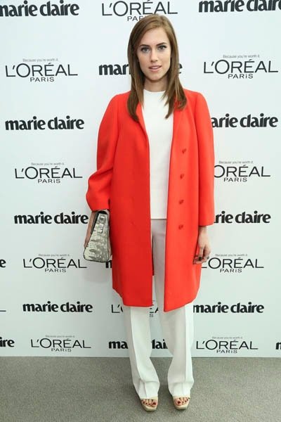 allison-williams-in-calvin-klein-marie-claires-power-women-lunch-3-600x899