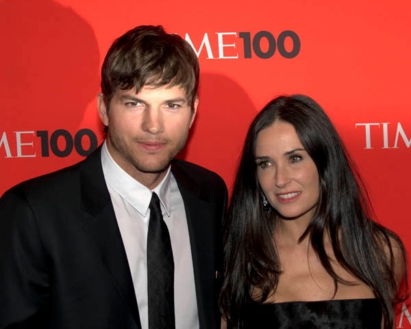 ashton_kutcher_demi_moore_shankbone_2010