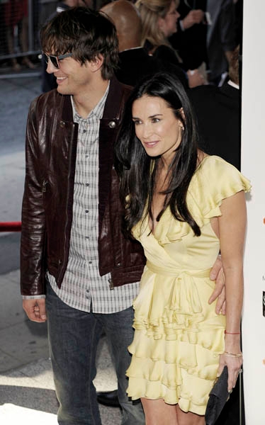 Ashton Kutcher and Demi Moore Premiere of 'The Joneses' - The 2009 Toronto International Film Festival - arrivals Toronto, Canada - 13.09.09 Mandatory Credit:Dominic Chan/ WENN.com