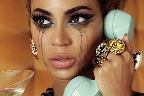 beyonce-crying-face-beauty-celebrity