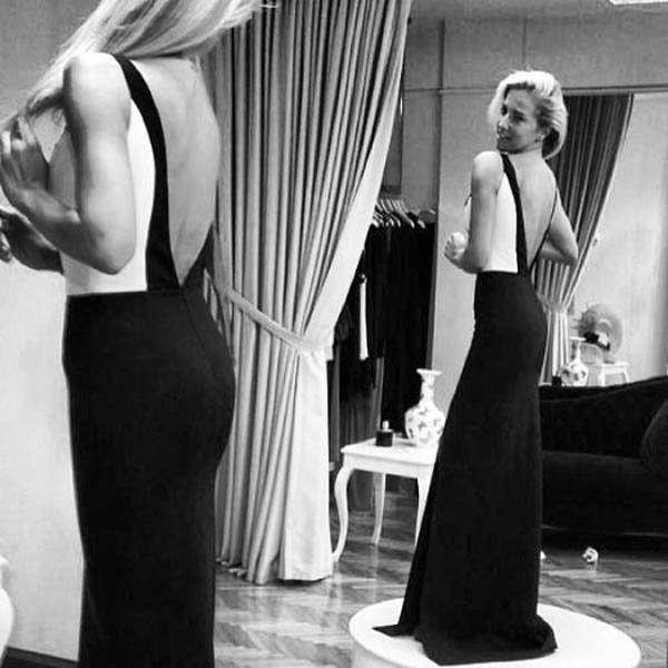 burcu-esmersoy-siyah-beyaz