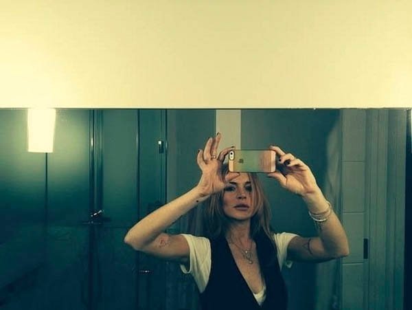 celebritysocialnetworkpicturesawcz0gg1fd-l