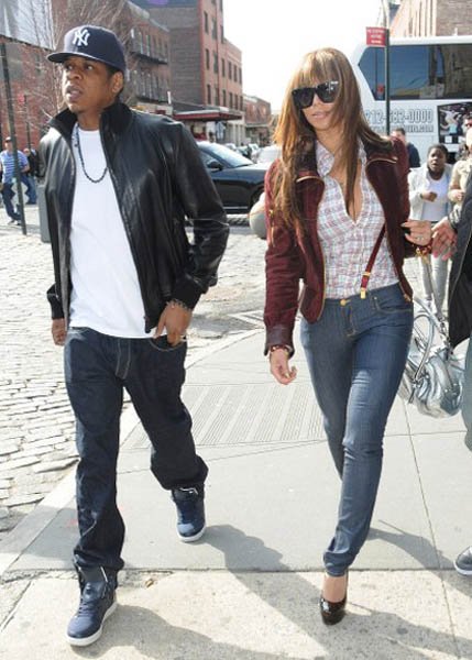 Beyonce and Jay-Z, who celebrated their one-year wedding anniversary yesterday, have a lunch date out at French eatery Pastis in the Meatpacking District of New York City. After lunch the happy couple were seen walking to their mobile 'Rocawear' trailer. Beyonce even took time to wave to fans! Ms. Knowles has a new drama thriller coming out later this month called "Obsessed". The flick opens everywhere on Friday, April 24th. Pictured: Beyonce Knowles and Jay-Z Ref: SPL91942 050409 Picture by: Demis Maryannakis / Splash News Splash News and Pictures Los Angeles: 310-821-2666 New York: 212-619-2666 London: 870-934-2666 photodesk@splashnews.com 