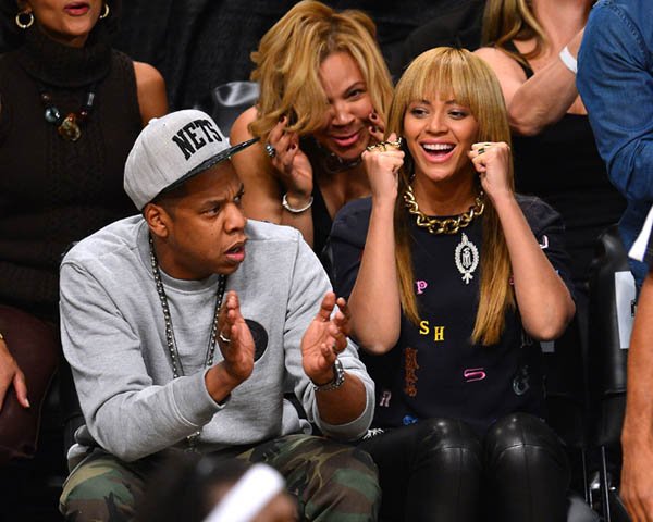 NEW YORK, NY - NOVEMBER 26: Jay-Z and Beyonce Knowles attend the New York Knicks vs Brooklyn Nets game at Barclays Center on November 26, 2012 in the Brooklyn borough of New York City. (Photo by James Devaney/WireImage)