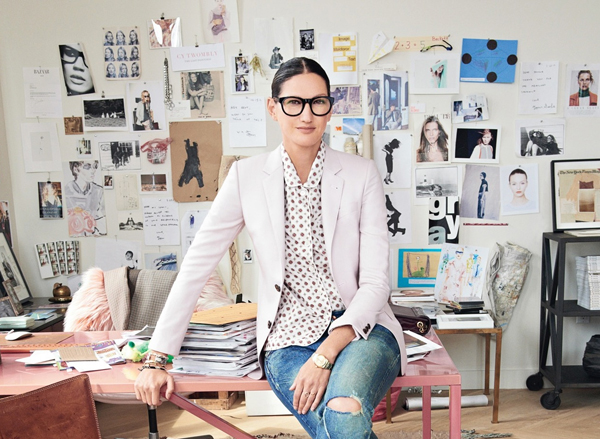 JENNA LYONS
