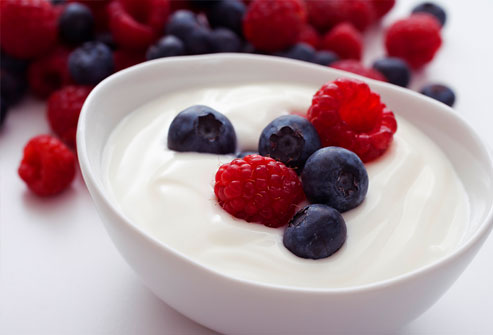 yogurt_fruits