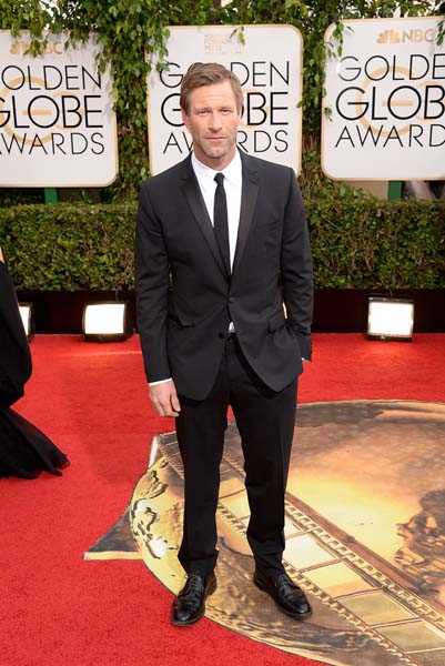 aaron-eckhart-looked-handsome-golden-globes