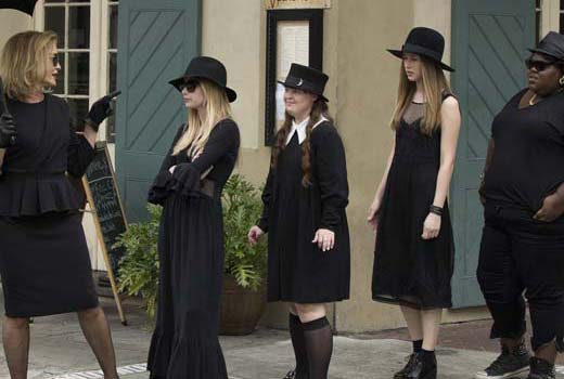 american-horror-story-coven-premiere-FX