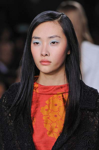 blue-eye-makeup-1-michael-van-der-ham