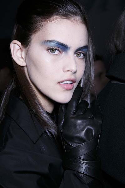 blue-eye-makeup-1-todd-lynn