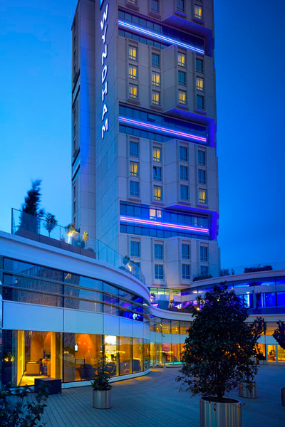 wyndham-istanbul-petek (1)
