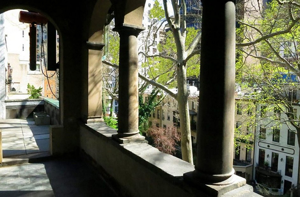 view-from-balcony-looking-out-onto-quiet-Manhattan