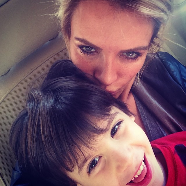 926721_302223703280385_1613454968_n