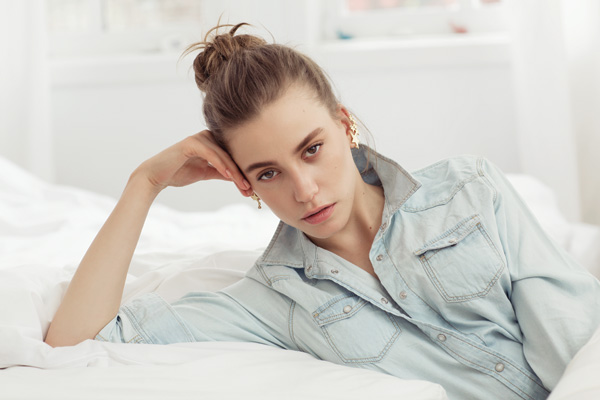 SERENAY-SARIKAYA-GORSEL