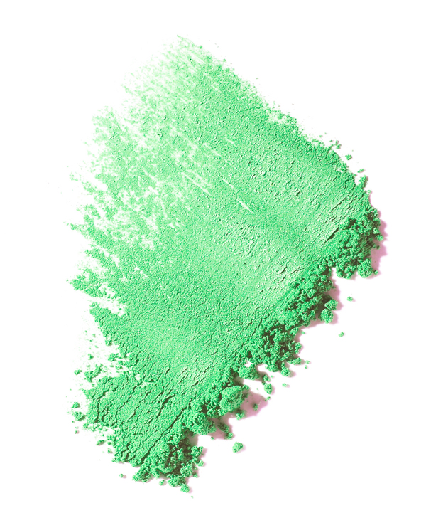 022_A_Still_Life_Product_Photographer_Pedersen_cosmetic_beauty_makeup_powder_spill_eye_shadow_sparkle_crumble_blob_compactx