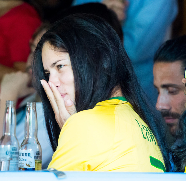 Adriana-Lima-Alessandra-Ambosio-After-Brazil-World-Cup