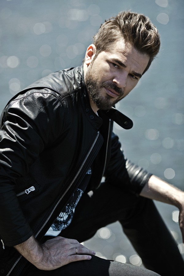 engin-altan-duzyatan-02