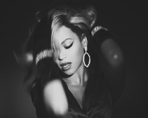 tumblr_miqc30fcsm1s2sfako1_500