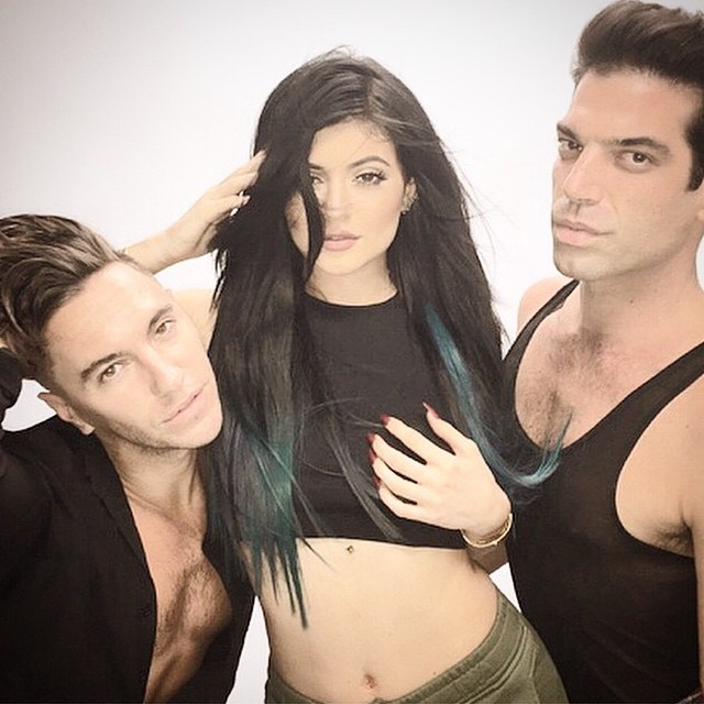 926531_1469655059990618_1375392676_n