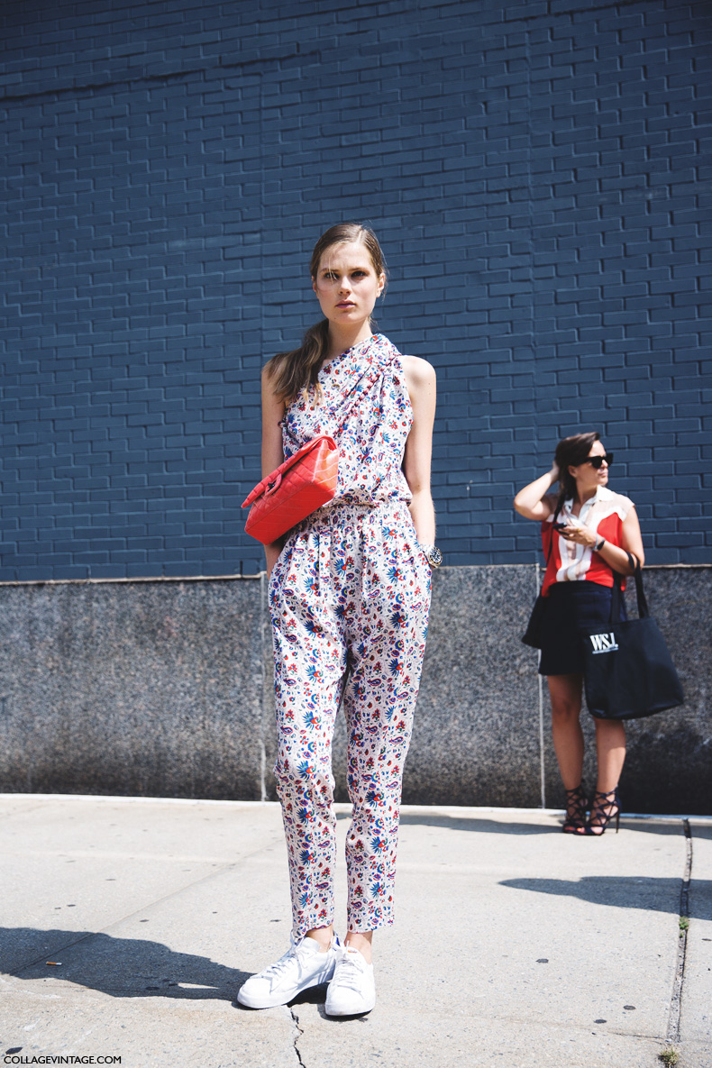 New_York_Fashion_Week_Spring_Summer_15-NYFW-Street_Style-Caroline_Brasch-Floral_Jumpsuit-Chanel-White_Sneakers-