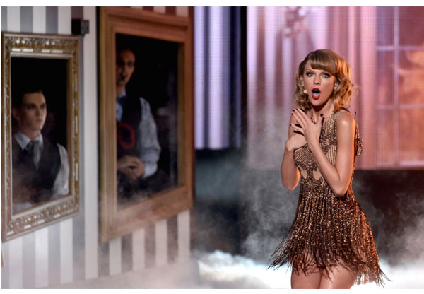 taylor-swift--amas