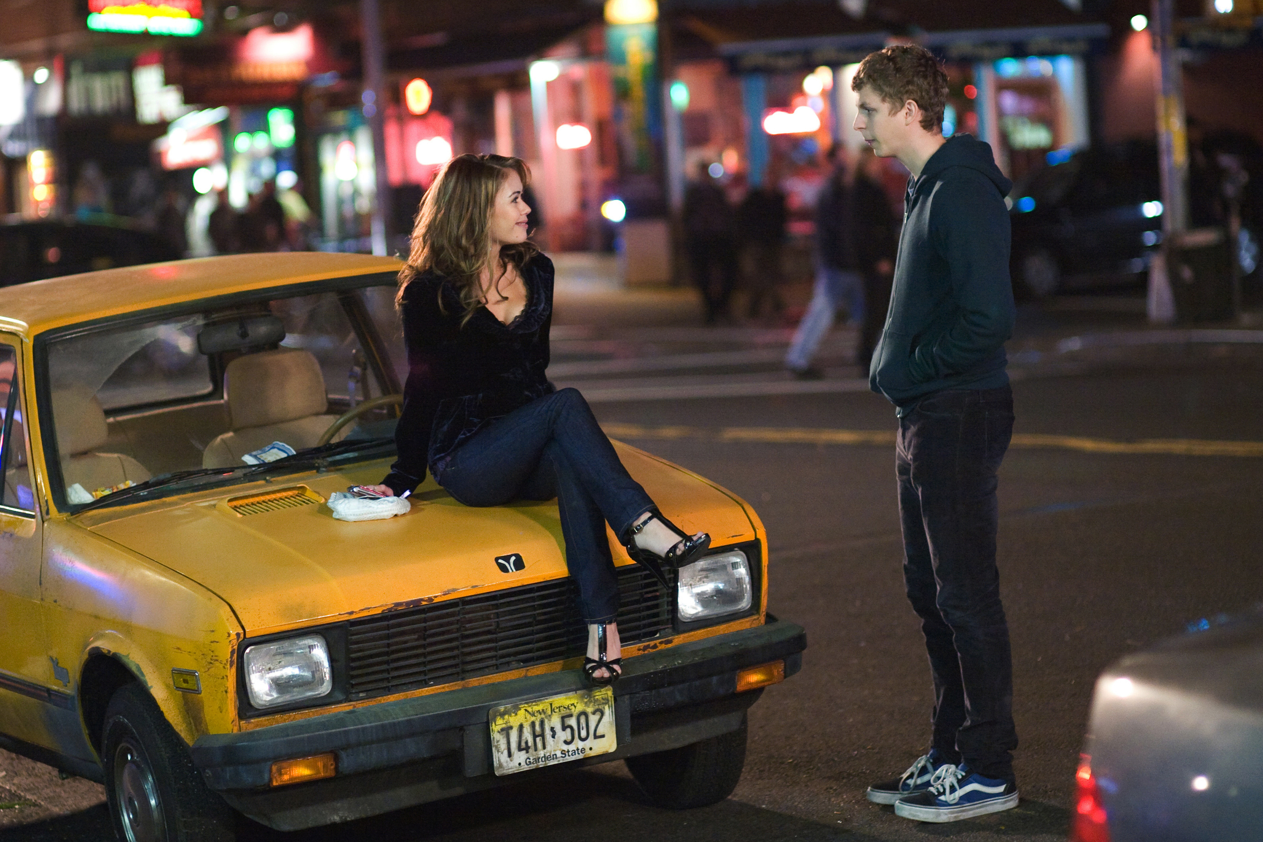 Tris (Alexis Dziena) and Nick (Michael Cera) star in Columbia Pictures and Mandate Pictures' comedy Nick & Norah's Infinite Playlist.