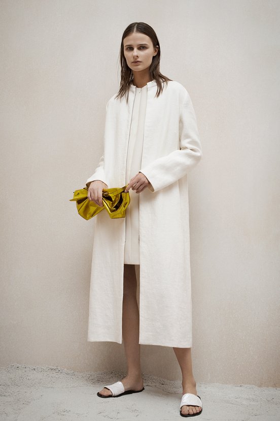 00050_078_780112725_north_552x