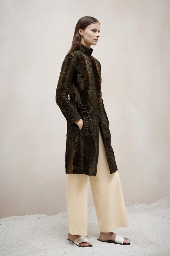 00170_055_498110964_north_552x