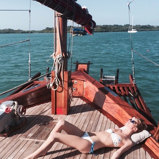 10520273_750682348314661_1170240397_n