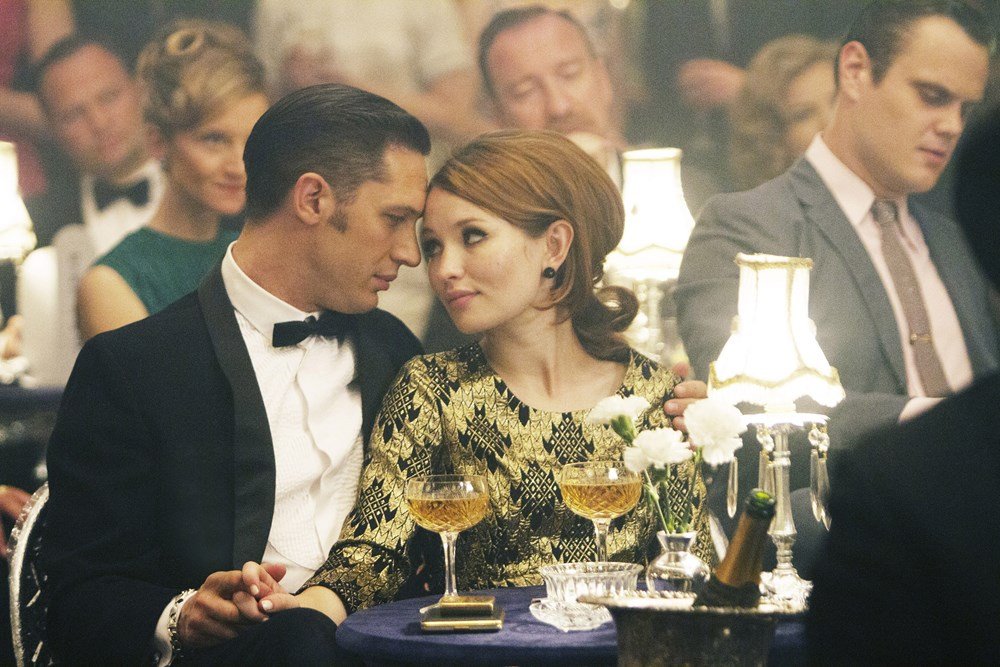 LEGEND, l-r: Tom Hardy, Emily Browning, 2015. ph: Simon Mein/©Universal Pictures