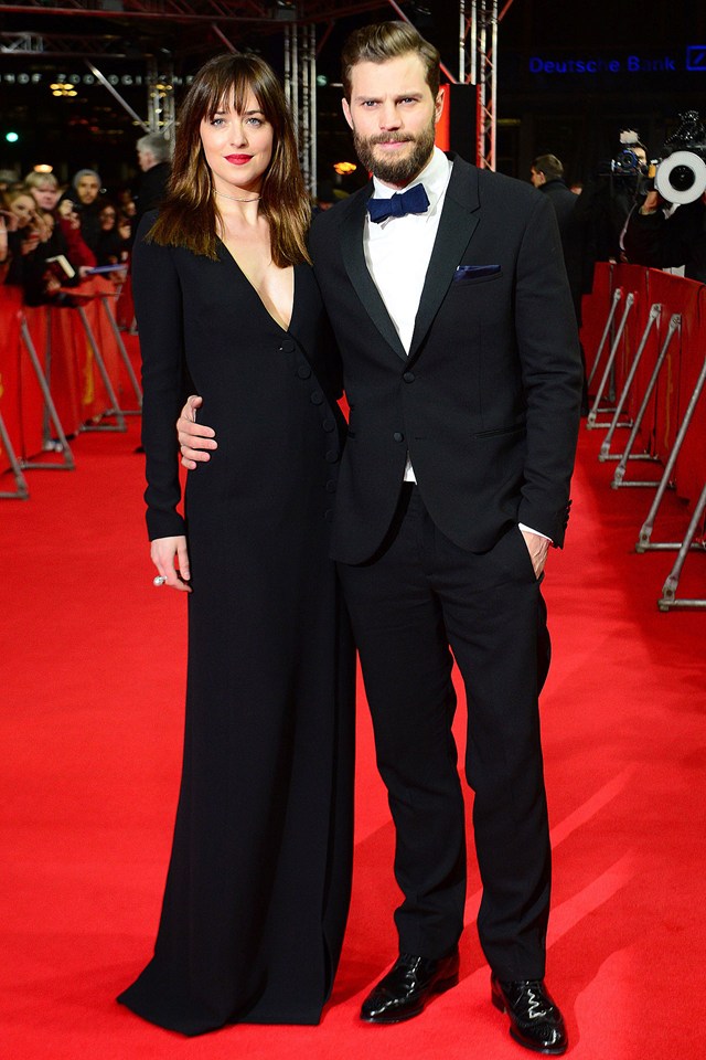 jamie-dornan-dakota-johnson_glamour_12feb15_getty_b_640x960