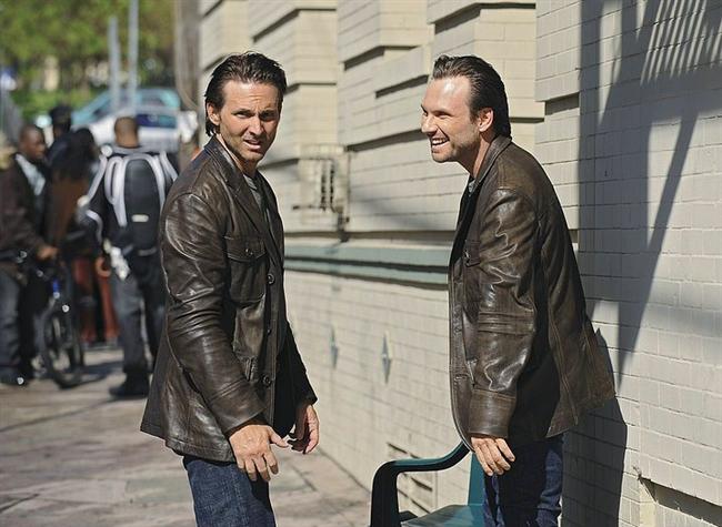 25. Christian Slater ve İkiz Dublörü Marc Shaffer (The Forgotten)