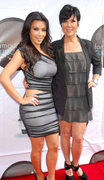 Kim Kardasian ve annesi Kris Jenner