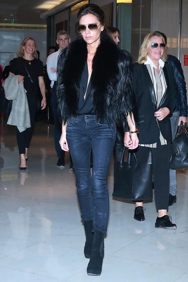 Victoria-Beckham_glamour_17mar15_getty_b_640x960