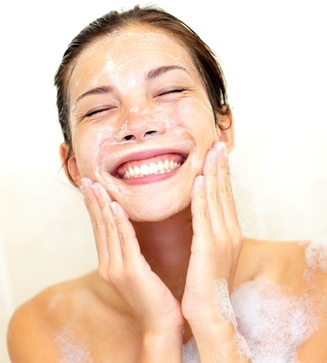 CİLDİ TAZELEYEN EN İYİ 10 CİLT MASKESİ 1