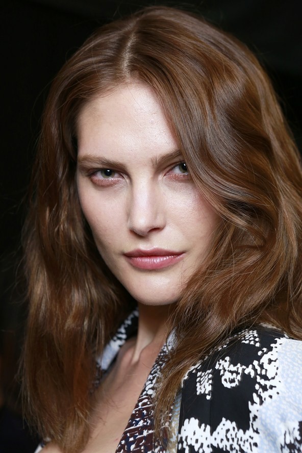 beauty_hacks_smouldering_19oga7q-19ogaa0