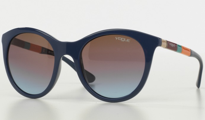 vogue güneş gözlükleri -