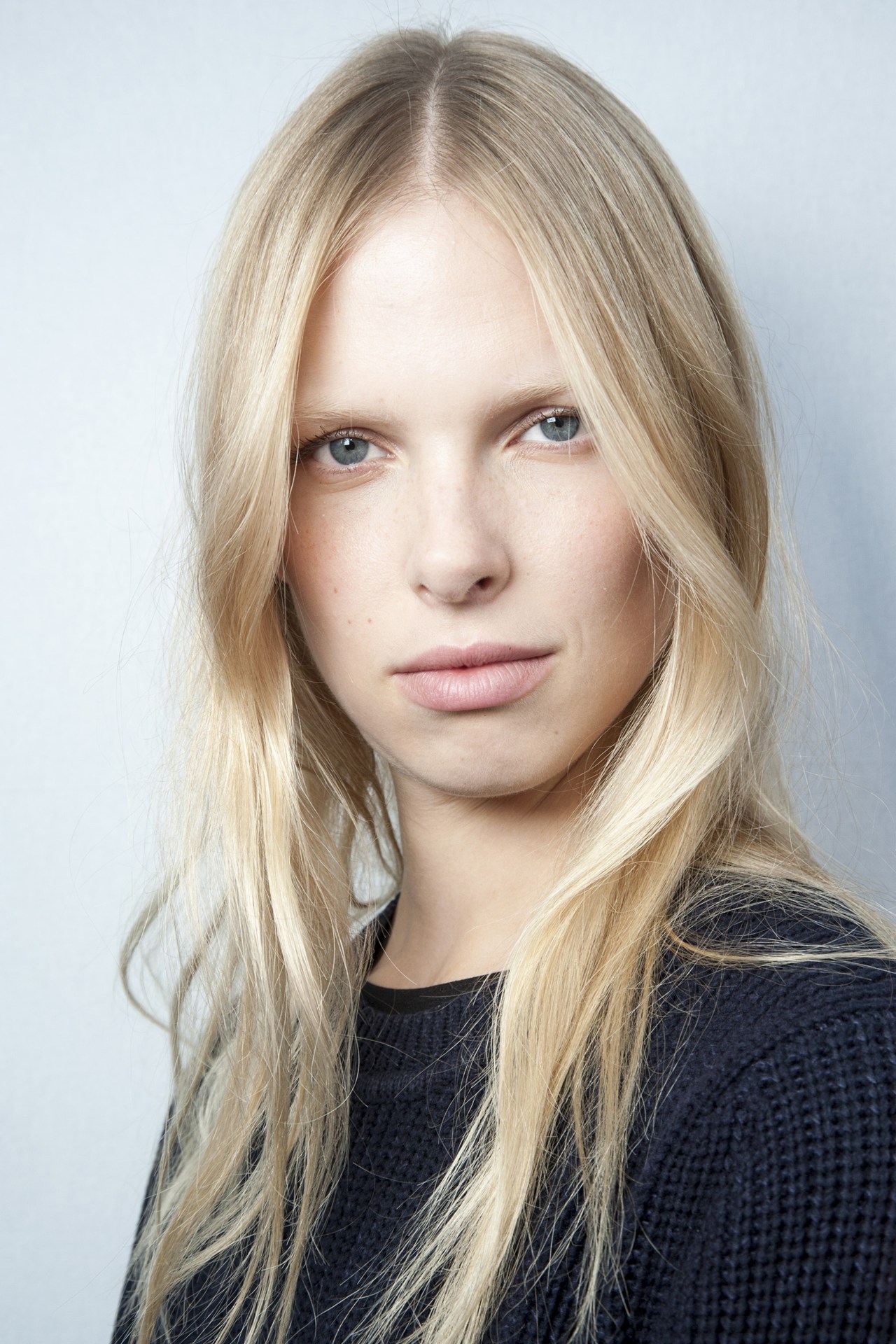 00030h_1280x1920 (1)