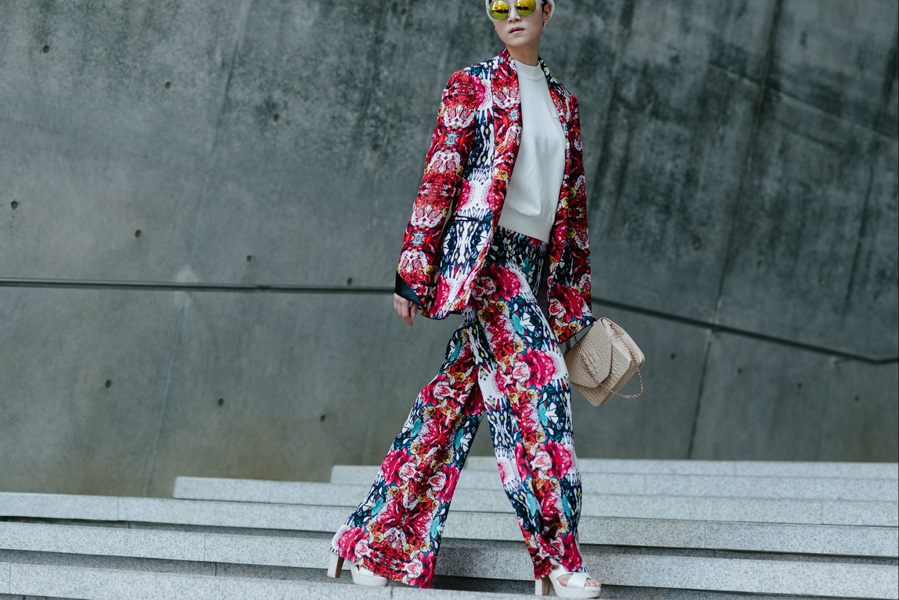 1-seoul-fashion-week-fall-2015-street-style-45