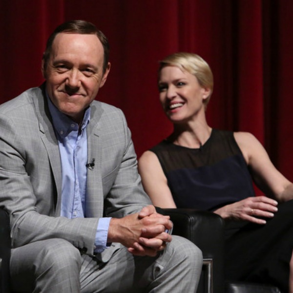 Kevin+Spacey+Robin+Wright+House+Cards+Q+Hollywood+01eLiW3GN17l